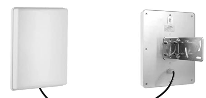 High gain directional panel antenna for outdoor use 